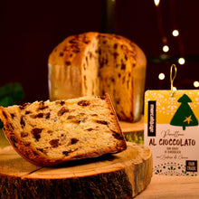 Carica l'immagine nel visualizzatore di Gallery, PANETTONE AL CIOCCOLATO CON GOCCE |COD.00000888 | 700gr