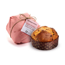 Carica l'immagine nel visualizzatore di Gallery, PANETTONE PESCA E GOCCE DI CIOCCOLATO | COD.00007618 | 750gr