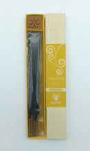 Carica l'immagine nel visualizzatore di Gallery, INCENSI CON PORTAINCENSO VARI | COD.HUBEQ7321032 | 10x4x15cm