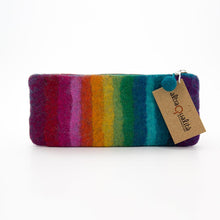 Carica l'immagine nel visualizzatore di Gallery, ASTUCCIO PORTAPENNE ARCOBALENO | COD.HUBEQNP1021816 | 22x9 cm