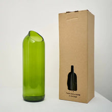 Carica l'immagine nel visualizzatore di Gallery, CARAFFA VASO KIKUBA VETRO | COD.HUBAQTZ0010816 / HUBAQTZ0010817 | 23cm