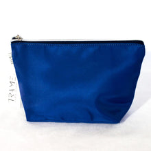 Carica l'immagine nel visualizzatore di Gallery, PORTATRUCCO TRAVELLING OLTRE MARE BLU | COD.HUBAQVNB0051872 |