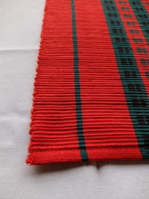 Carica l'immagine nel visualizzatore di Gallery, RUNNER RIGATO ROSO | COD.FOR30002| 33x137cm