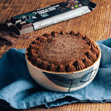 Carica l'immagine nel visualizzatore di Gallery, CIOCCOLATO FONDENTE IN BLOCCO  | COD.00000285 | 200 g
