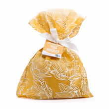 Carica l'immagine nel visualizzatore di Gallery, COLOMBA PASQUALE PALOMA CON PESCA E CIOCCOLATO| COD.00008095 | 750g
