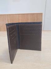 Carica l&#39;immagine nel visualizzatore di Gallery, PORTAFOGLIO UOMO INDIGO | COD.FOR405196
