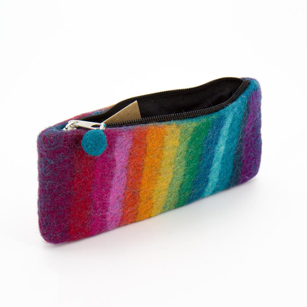 ASTUCCIO PORTAPENNE ARCOBALENO | COD.HUBEAQNP1021816 | 22x9 cm