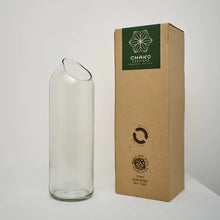 Carica l'immagine nel visualizzatore di Gallery, CARAFFA VASO KIKUBA VETRO | COD.HUBAQTZ0010816 / HUBAQTZ0010817 | 23cm
